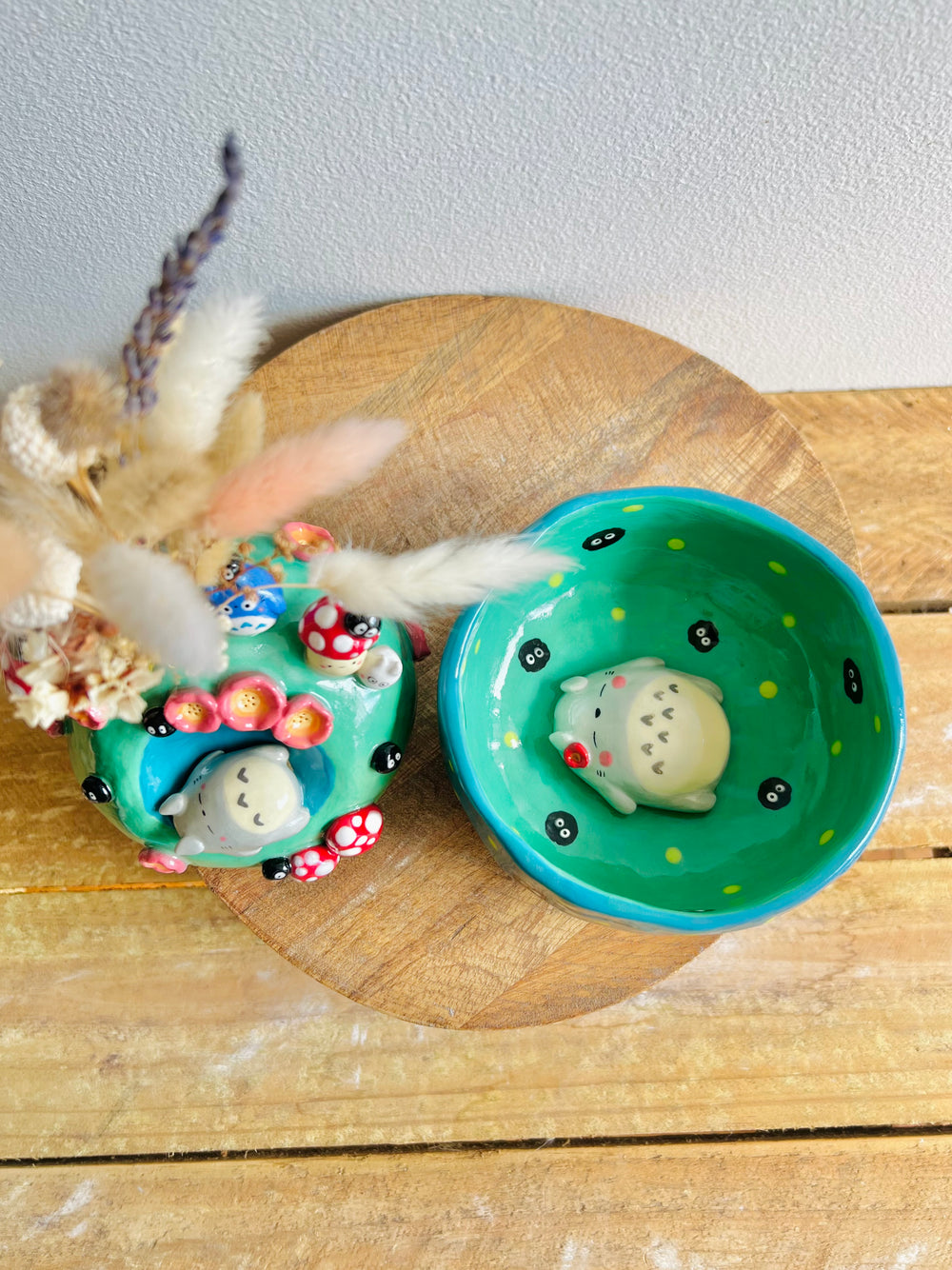 Sleeping Totoro & friends mushroom bud vase, photo 16 of 17