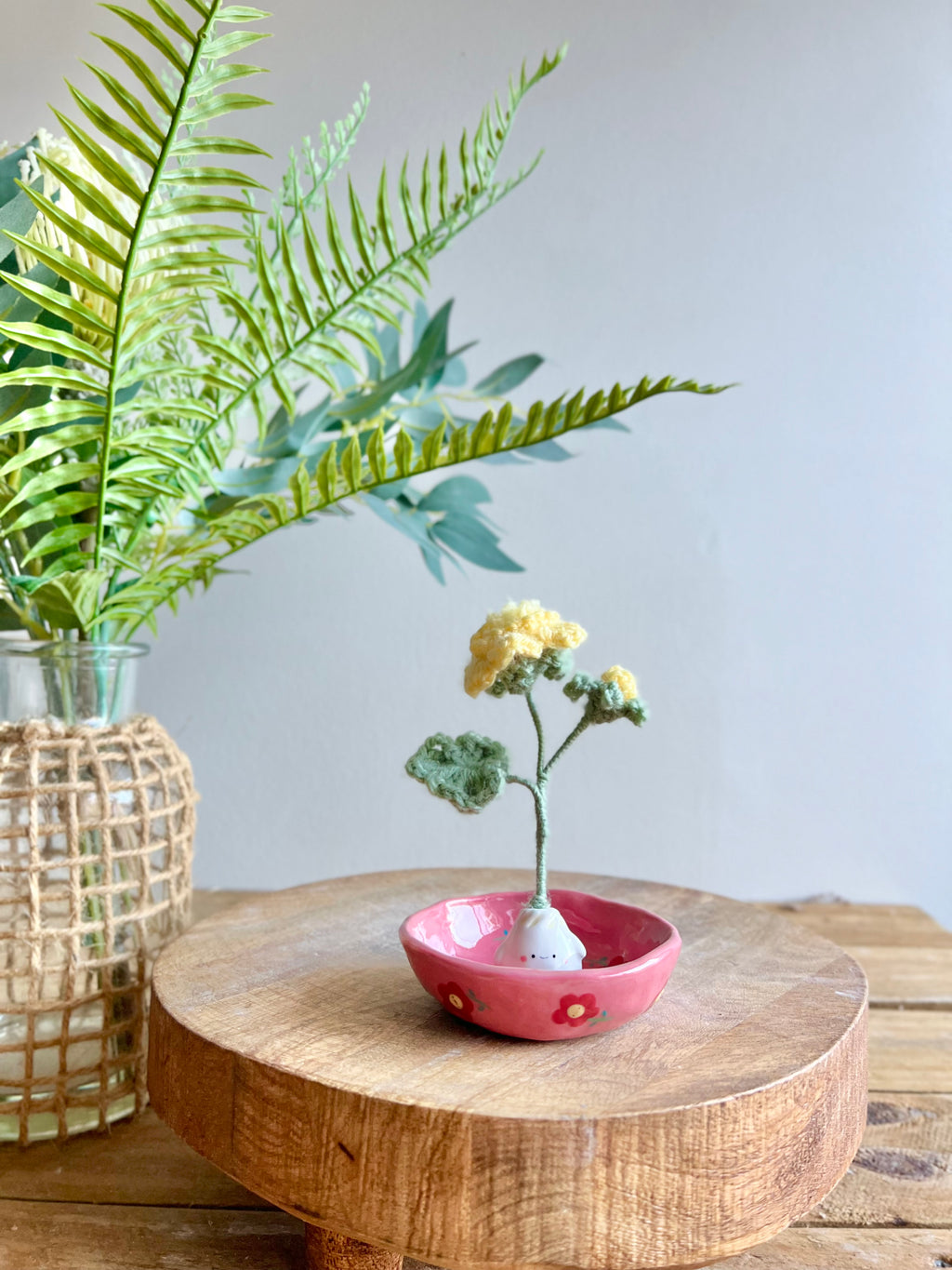 Bud vase trinket dish