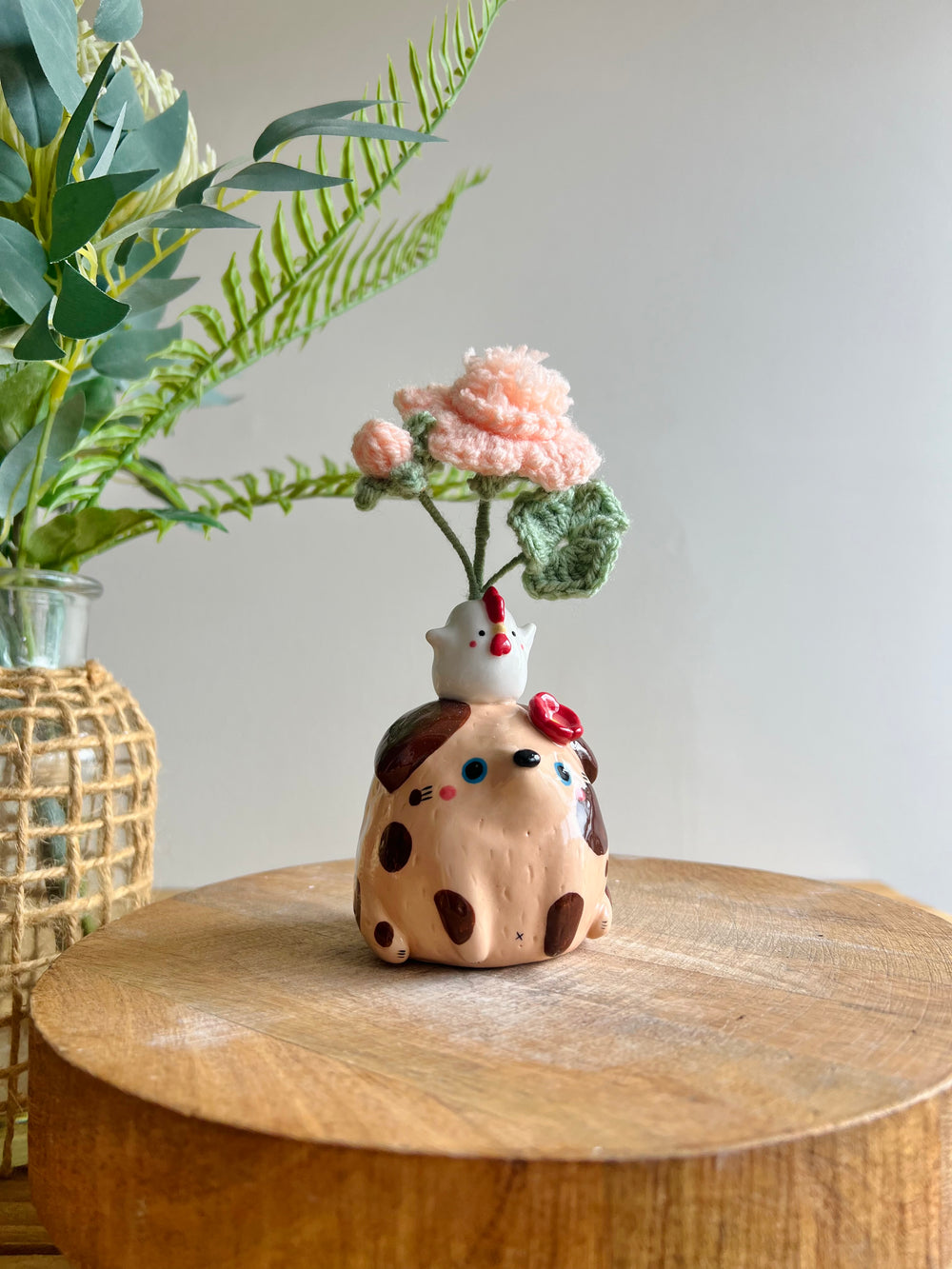 Bud vase, photo 1 of 10