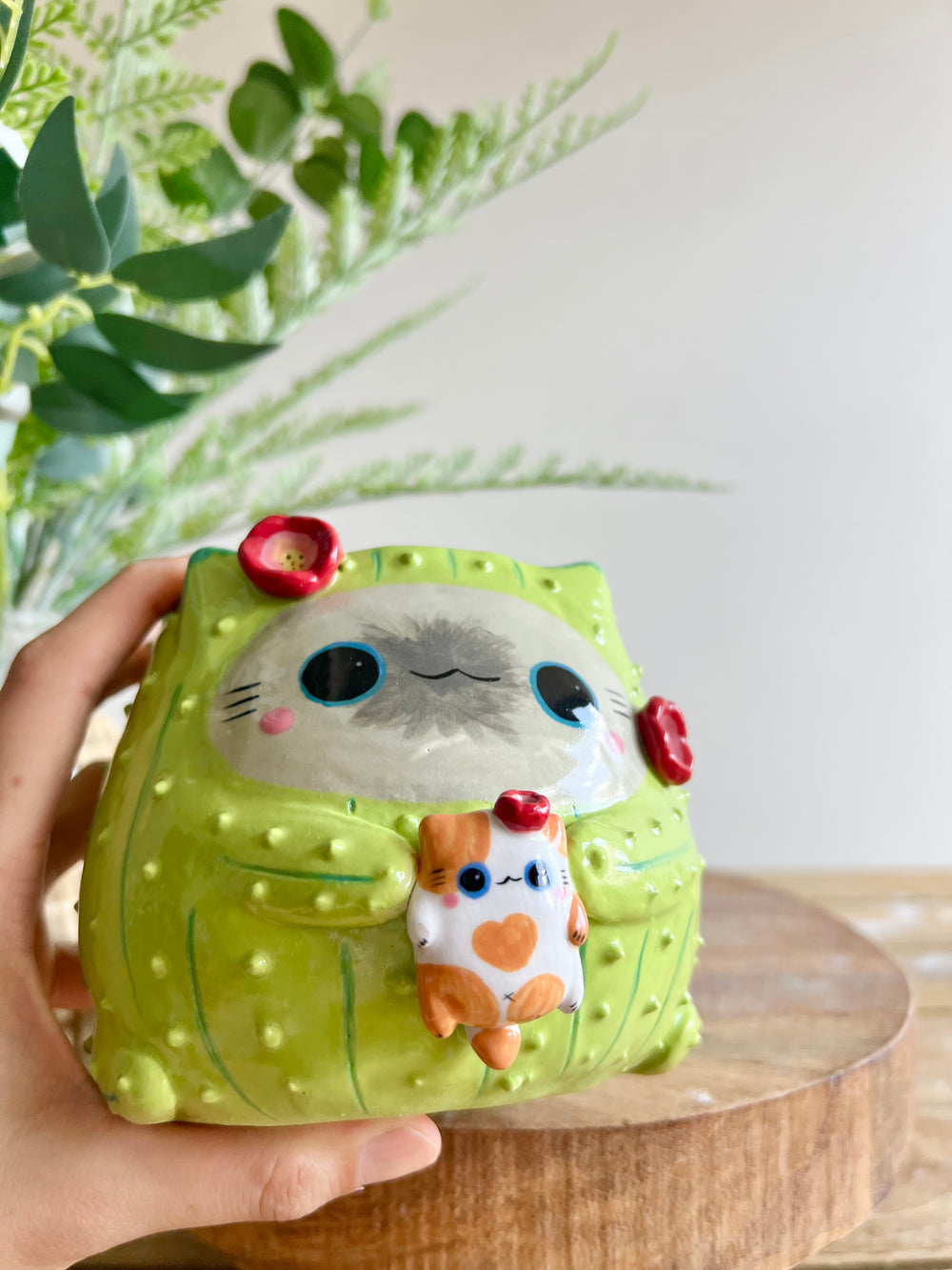 Flowery grey CAT-us pot with ginger cat friend, photo 9 of 15