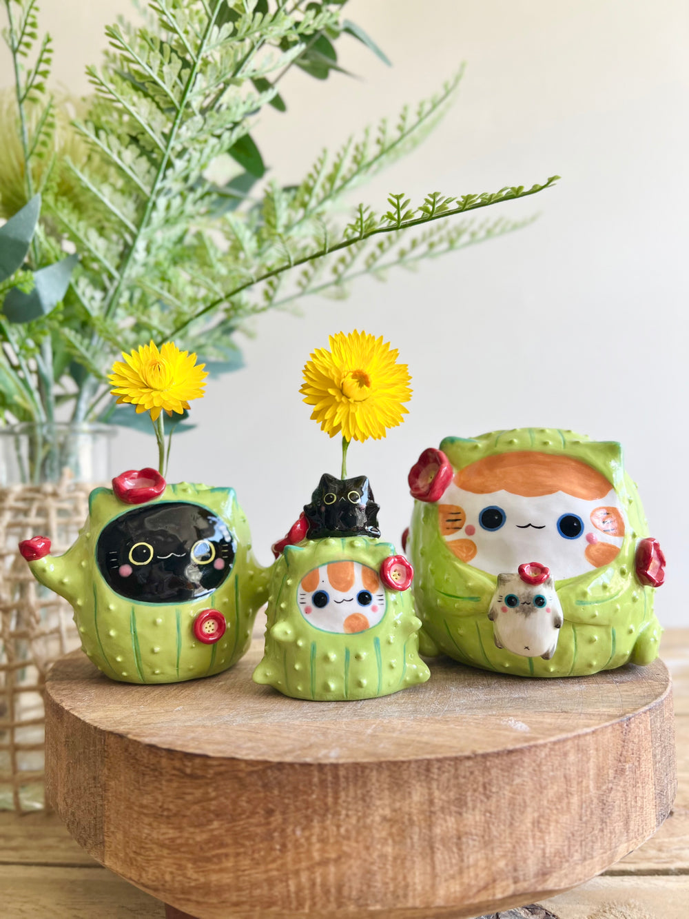 Ginger CAT-us with black cat friend bud vase, photo 14 of 14