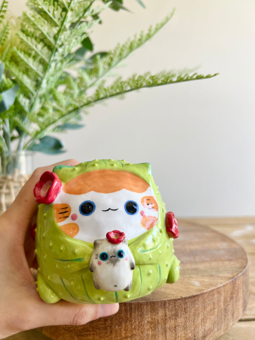 Flowery Ginger CAT-us vase with grey cat friend, photo 12 of 17