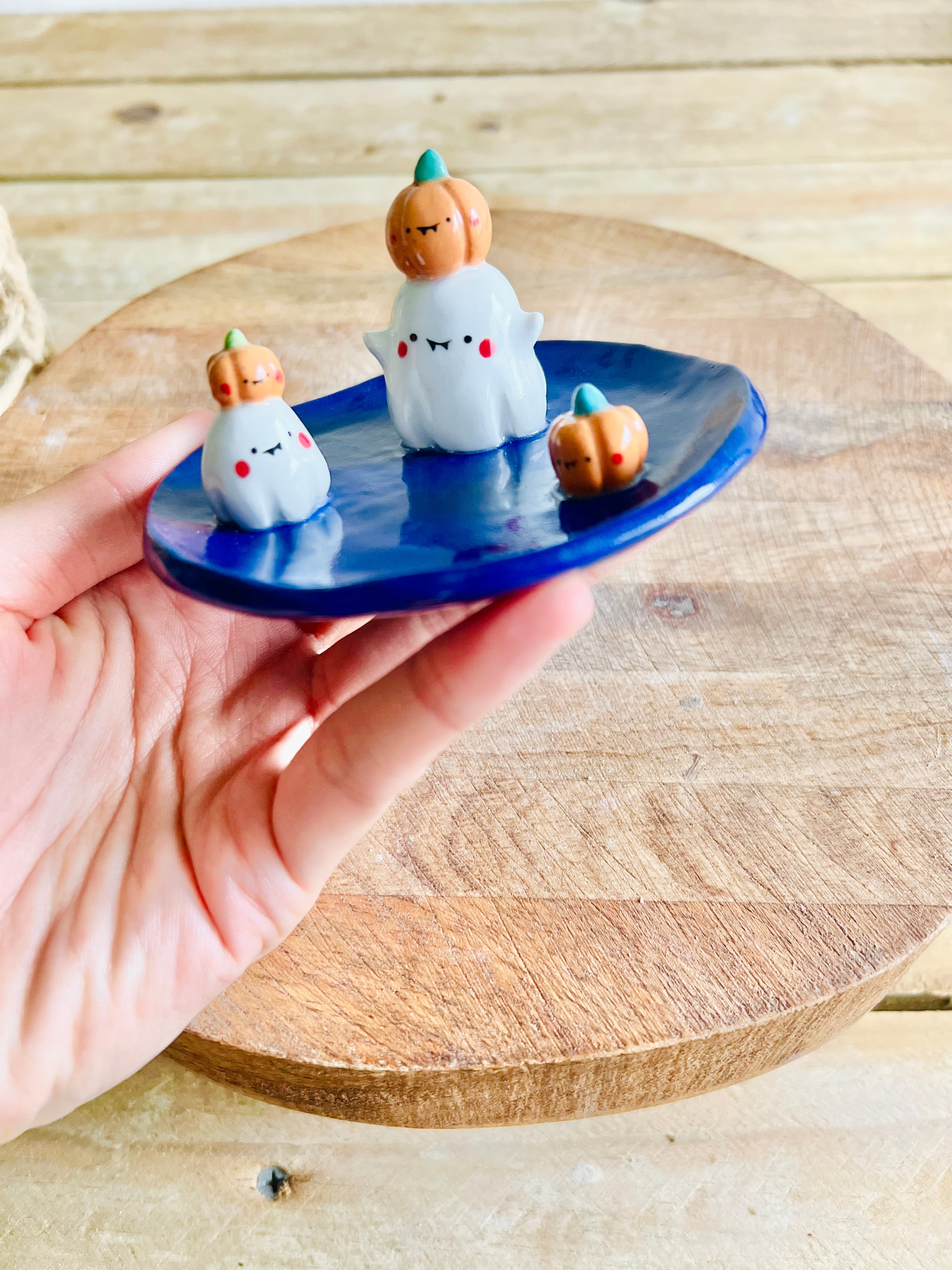 Ghost and pumpkin trinket dish