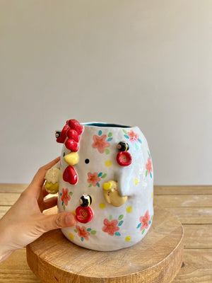 Large Chicken pot/vase