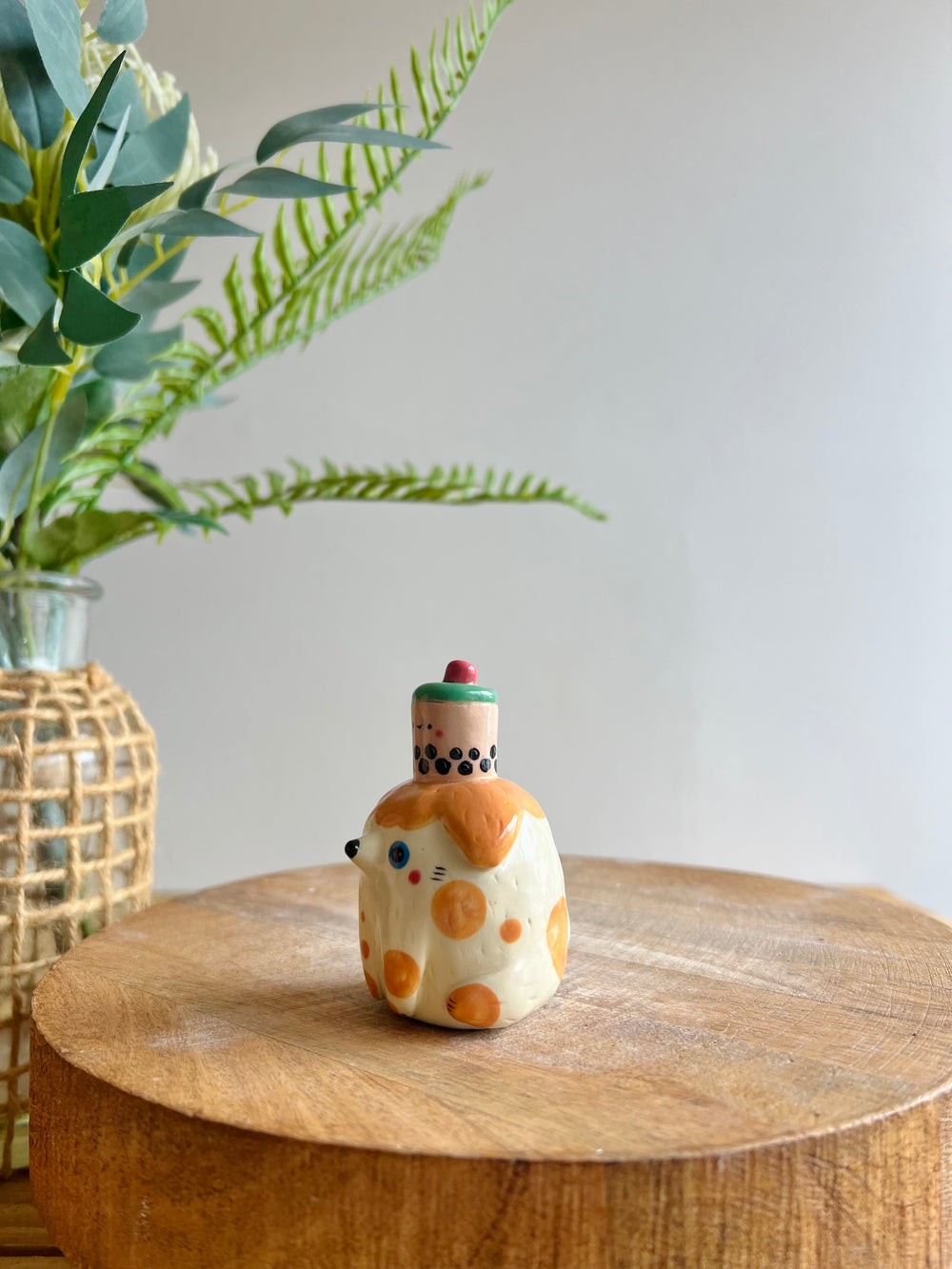 Bud vase, photo 6 of 8