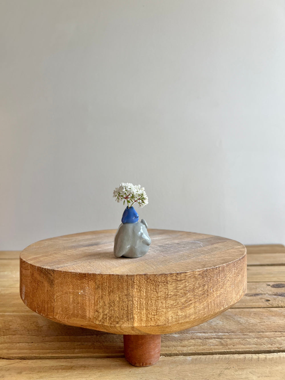 Mini bud vase, photo 3 of 8