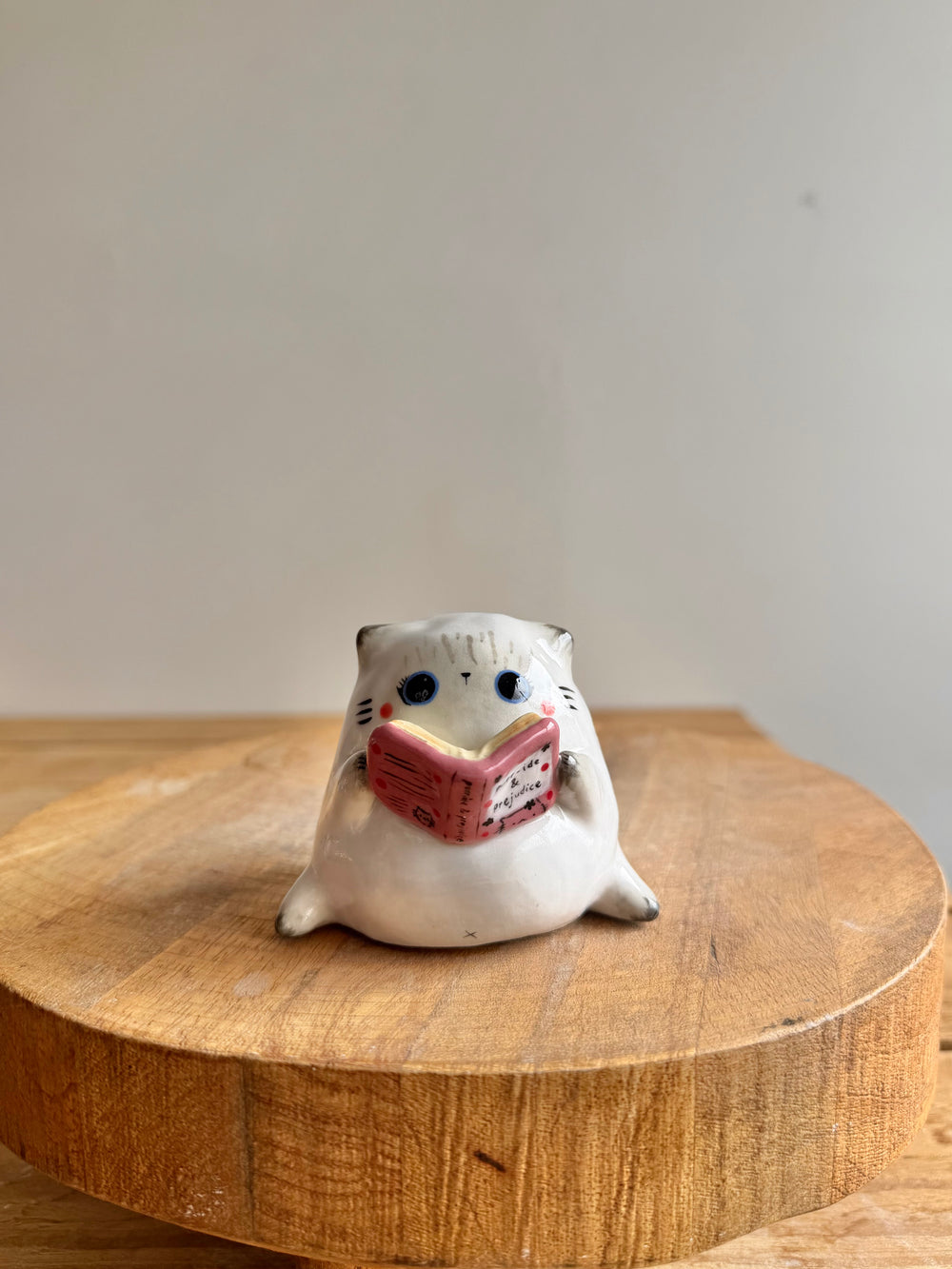 Chubby Cat 14 - view 1, photo 1 of 2