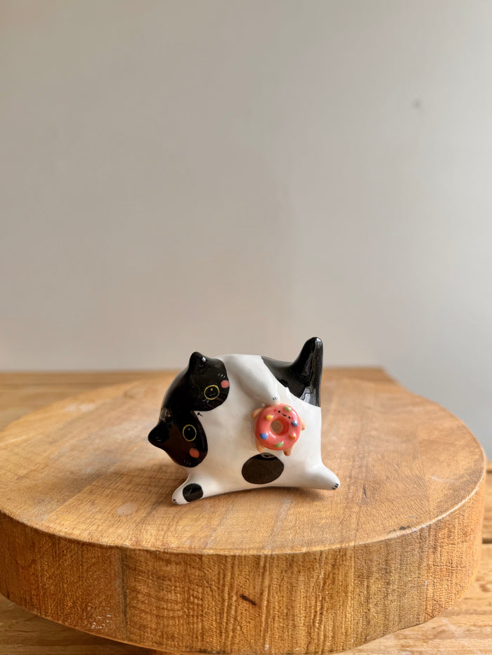 Chubby Cat 16 - view 1