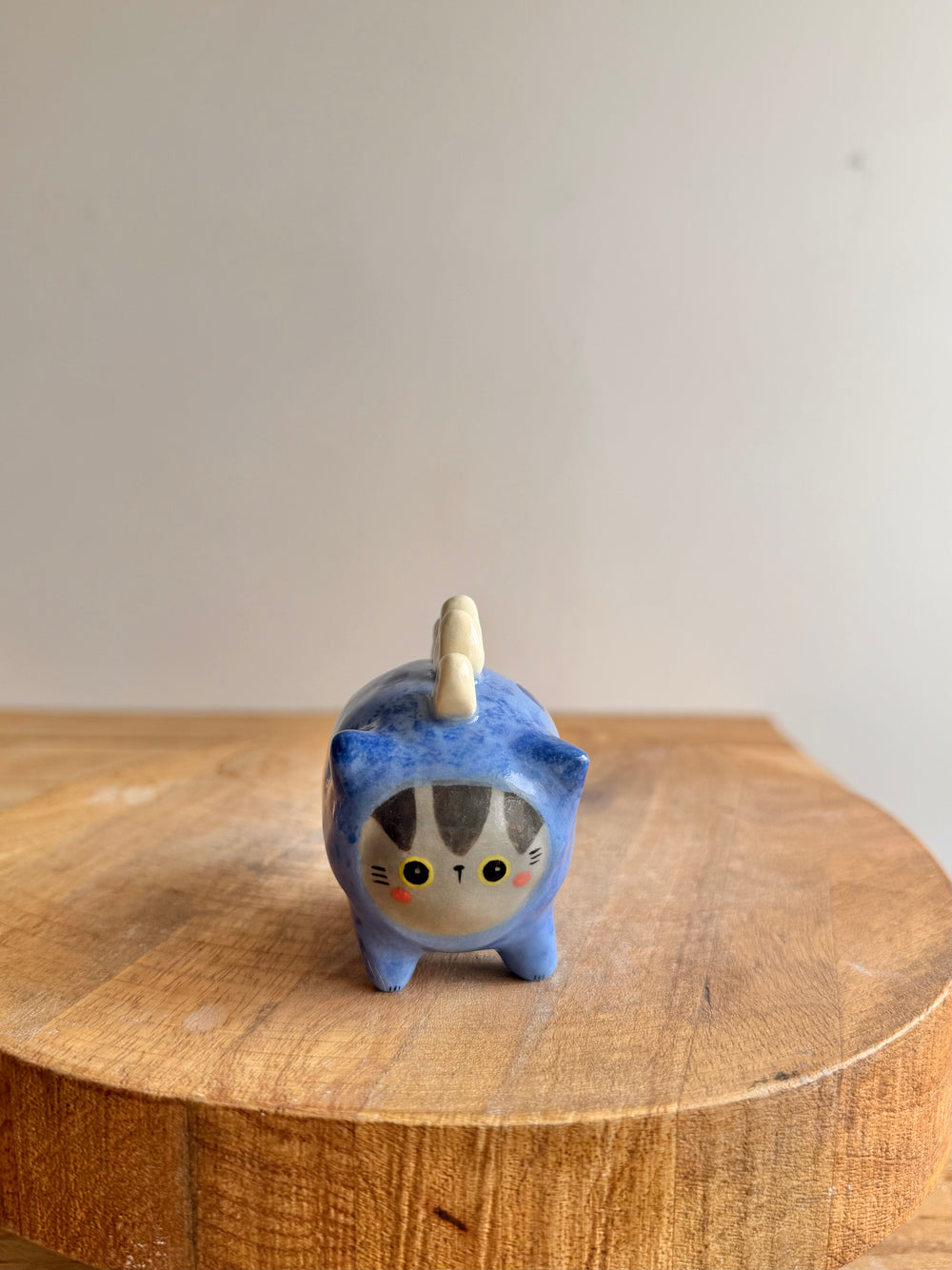 Chubby Cat 30 - view 1, photo 1 of 2