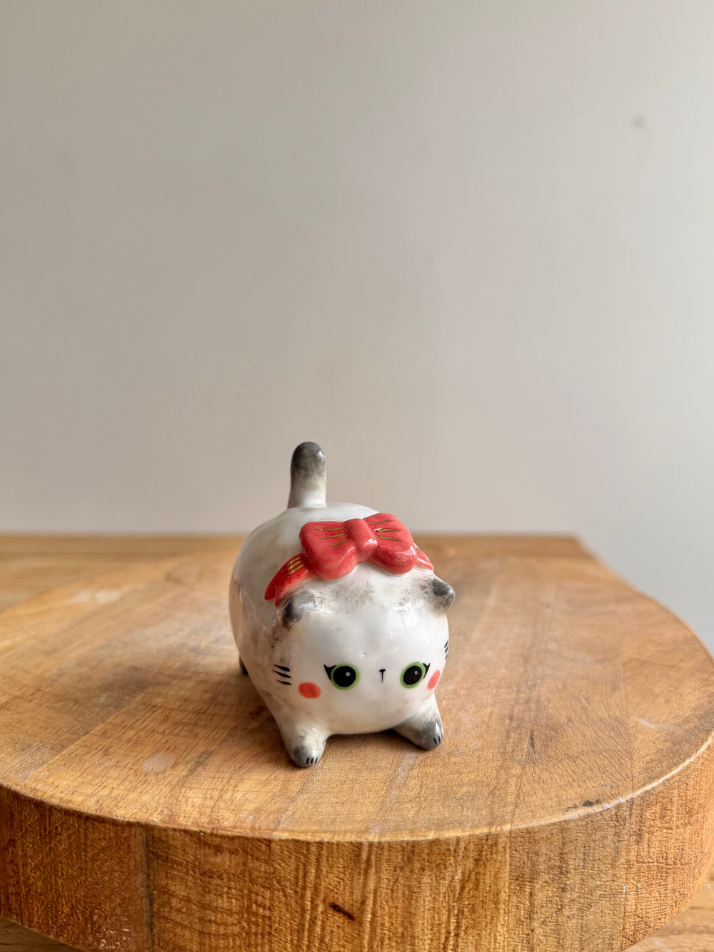 Chubby Cat 33 - view 1, photo 1 of 2