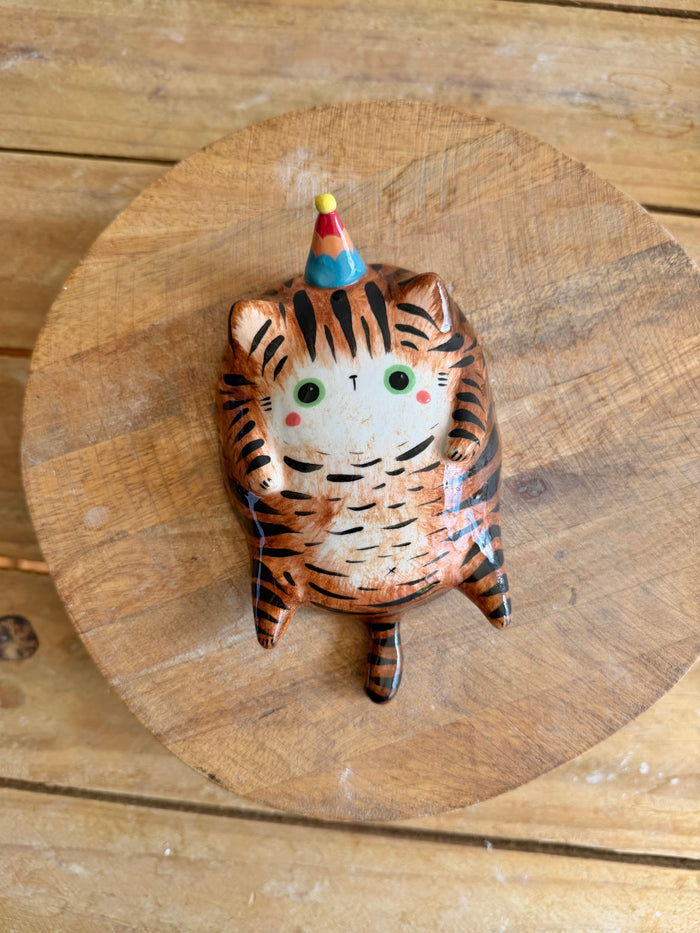 Chubby Cat Wall Sculpture 4 — image 2