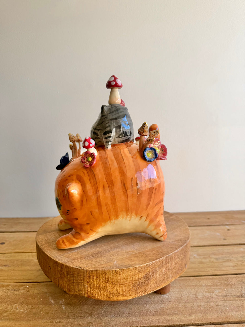 Mushroom Mountain — image 4, photo 4 of 10