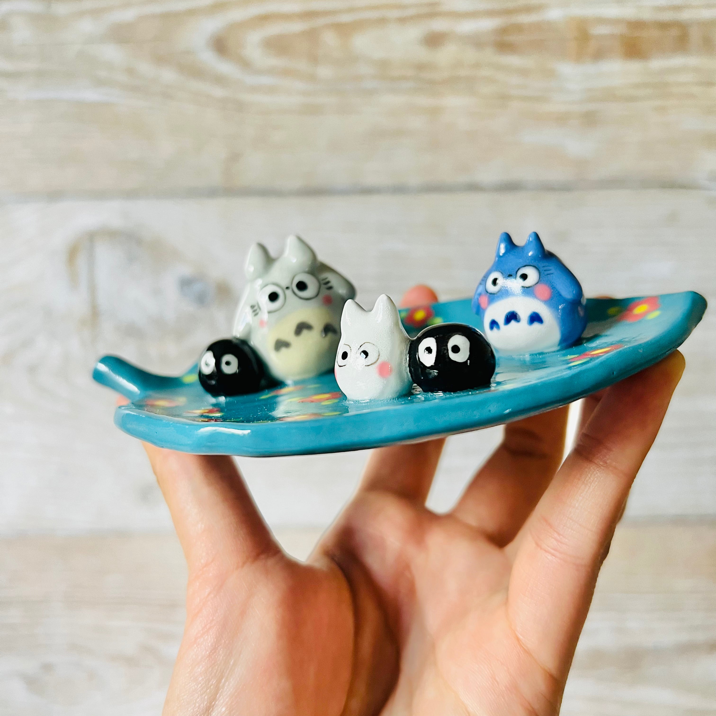 Flowery Leaf Totoro trinket dish