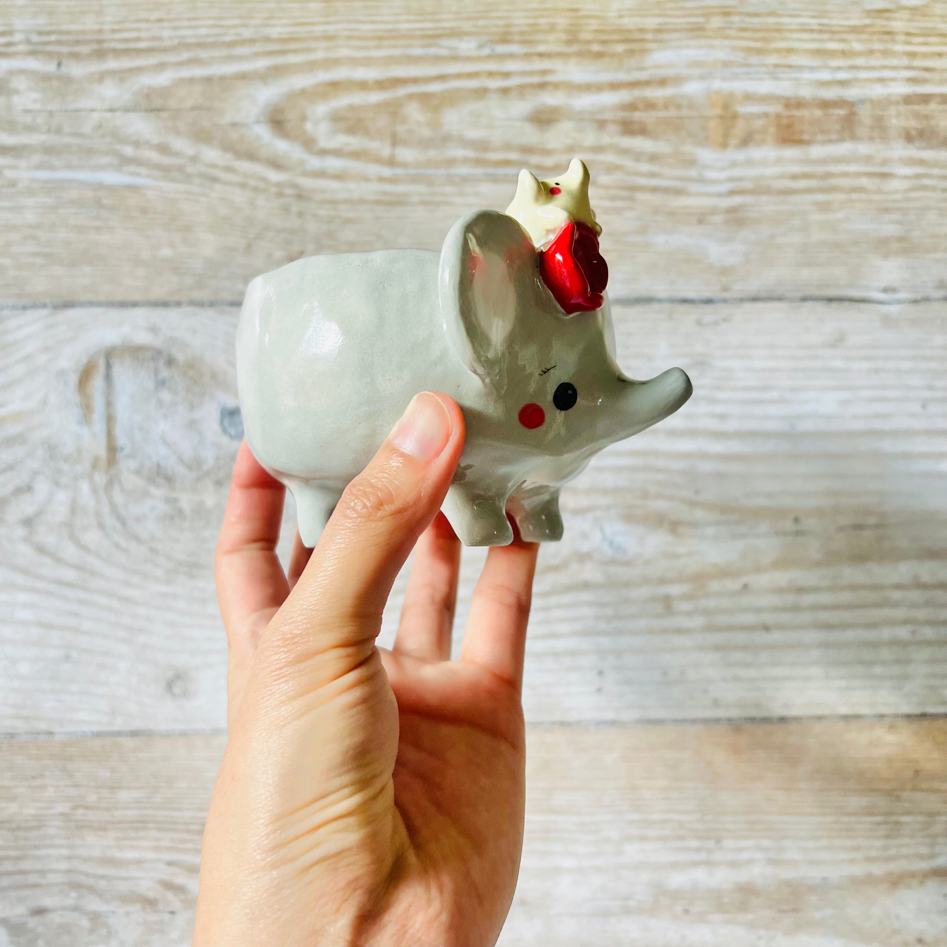 Leggy Flowery ELEPHANT bowl with elephant babies