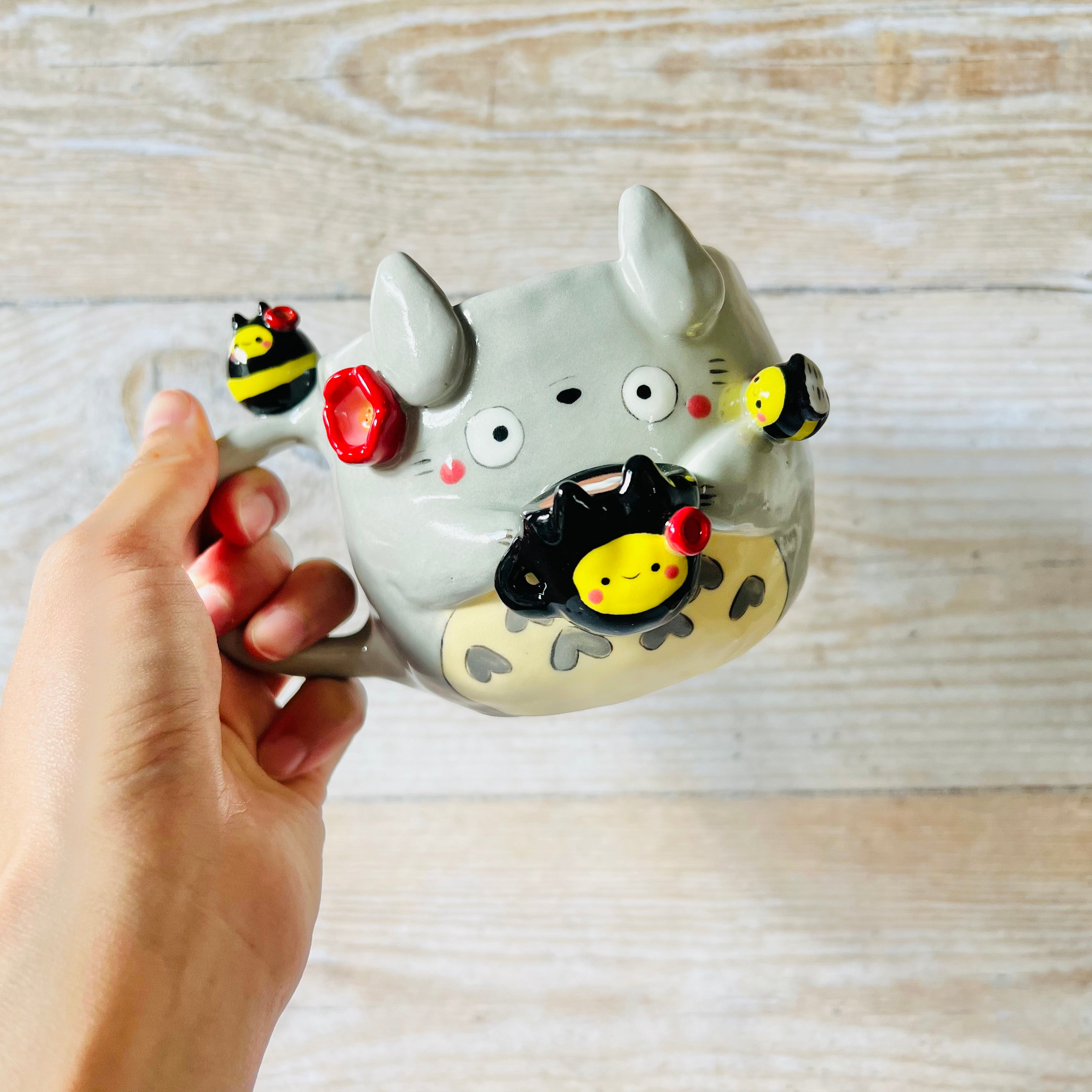 TOTORO MUG with bee mug and bee friends