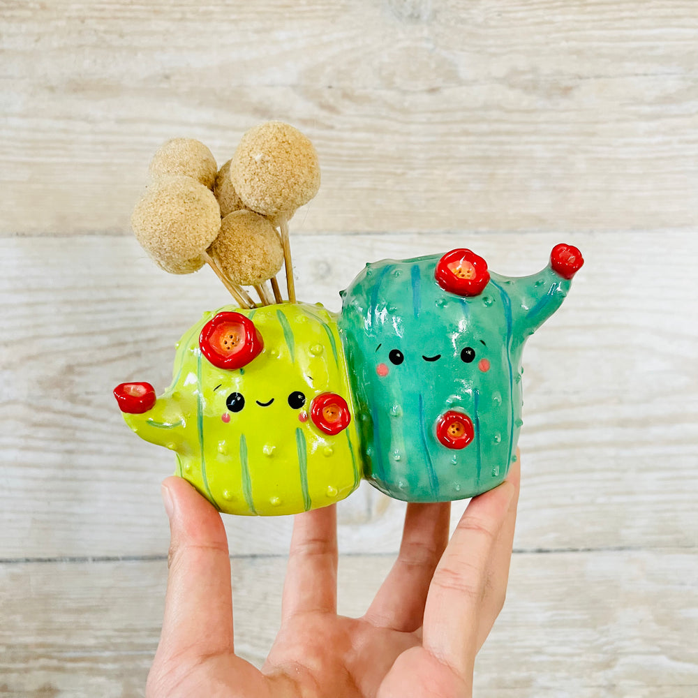 Twin Cactus vase, photo 6 of 6