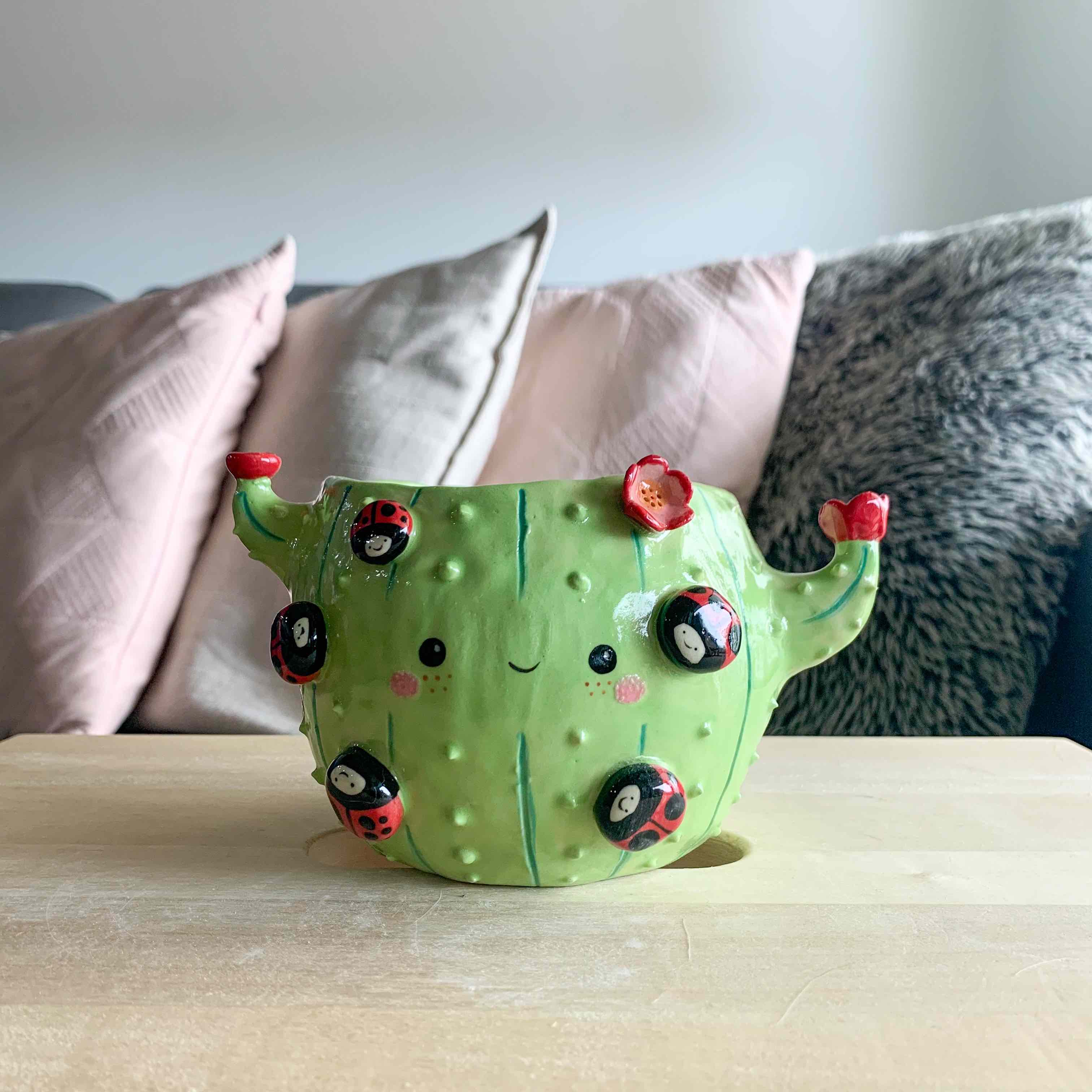 Flowery cactus pot with Ladybug friends