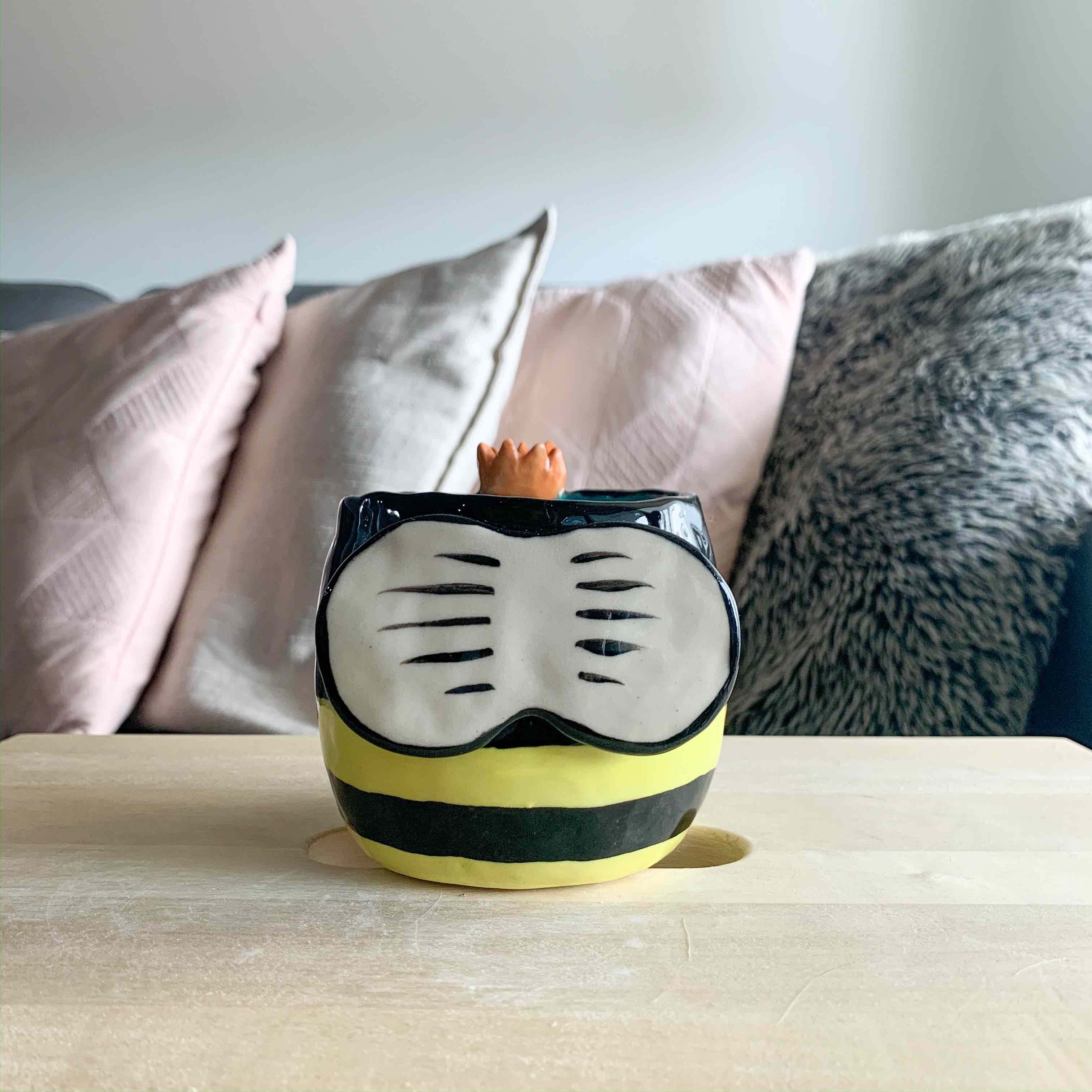 Queen Bee with Honey Dipper Sceptre Pot