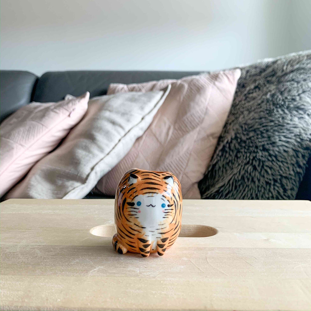 Mini Blue Eyed Orange Tiger Vase