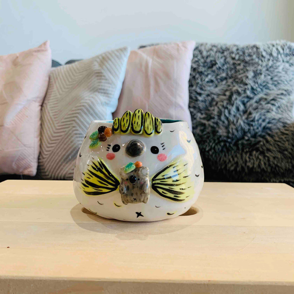 Small Cockatoo Pot with Koala Friend