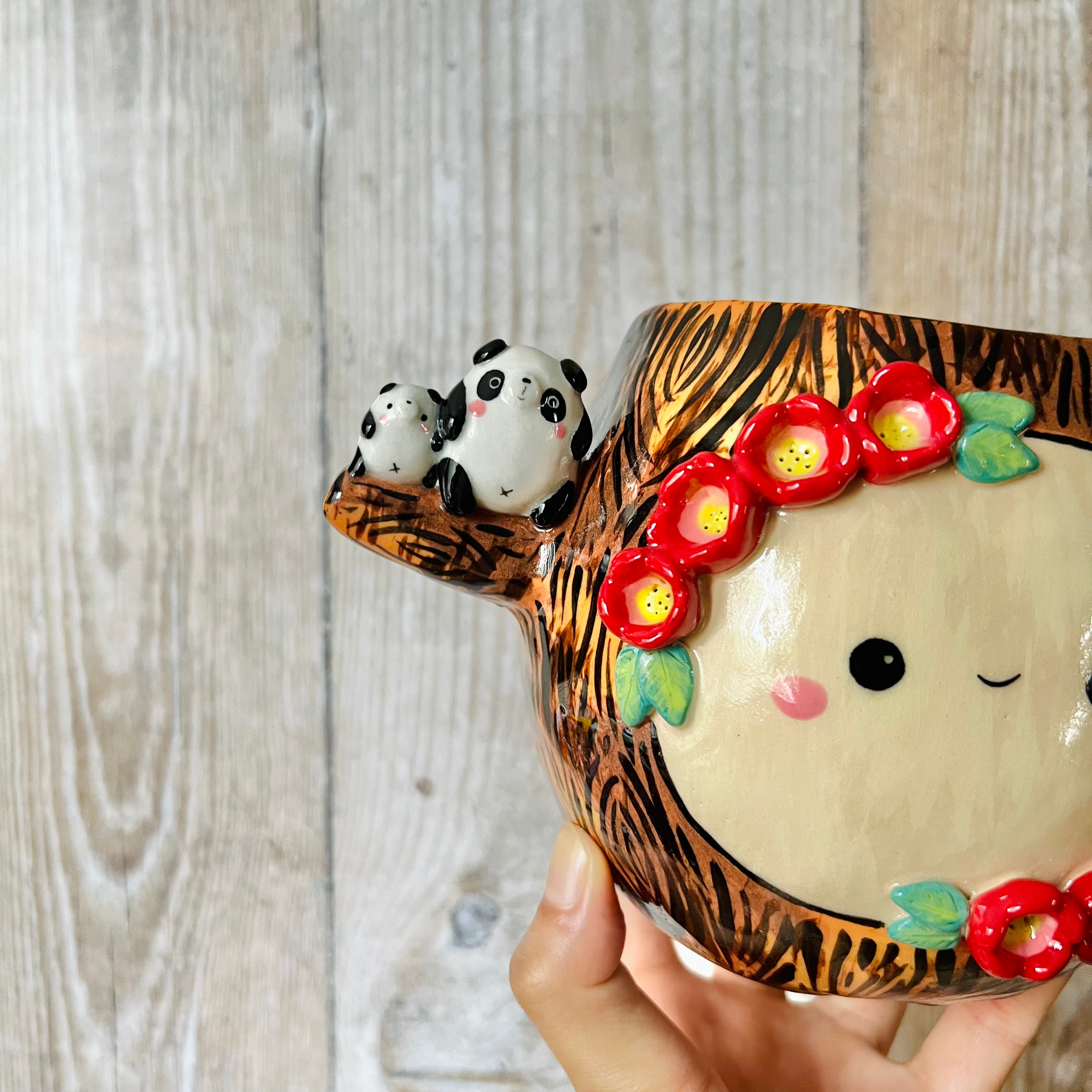 HAPPY TREE POT with panda friends