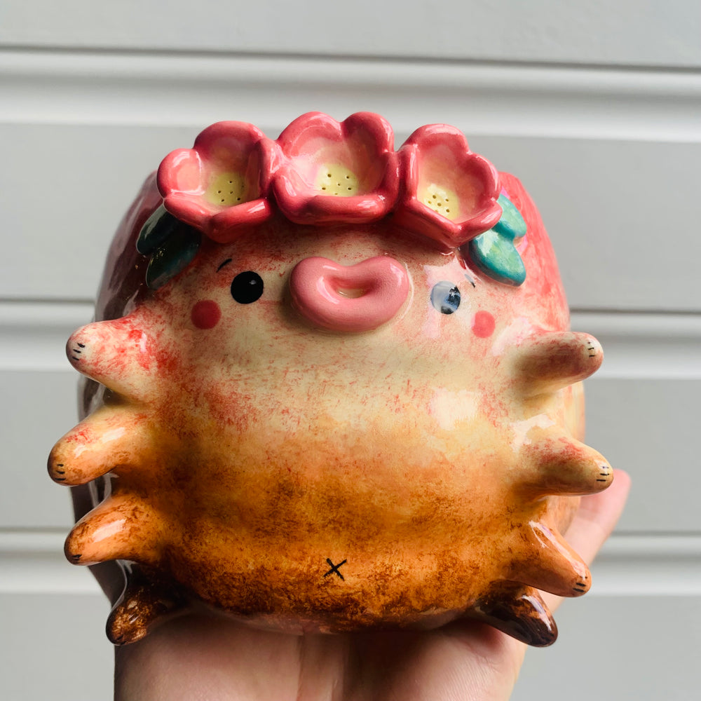Earthy tardigrade pot, photo 7 of 7