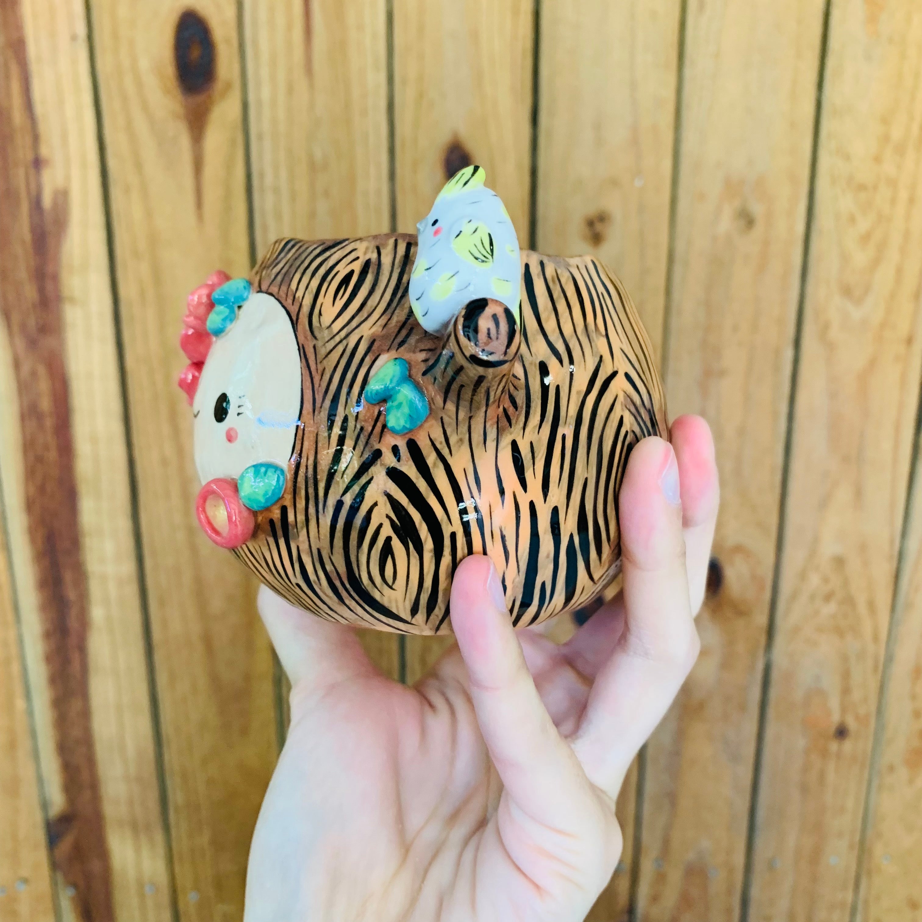 Happy tree pot with cockatoo friends