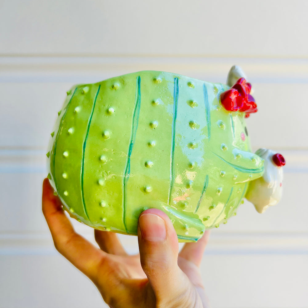 Flower crown cactus pot with dumpling friends, photo 2 of 5
