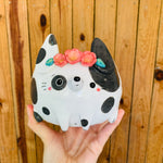 Flowery grey spotty doggo pot