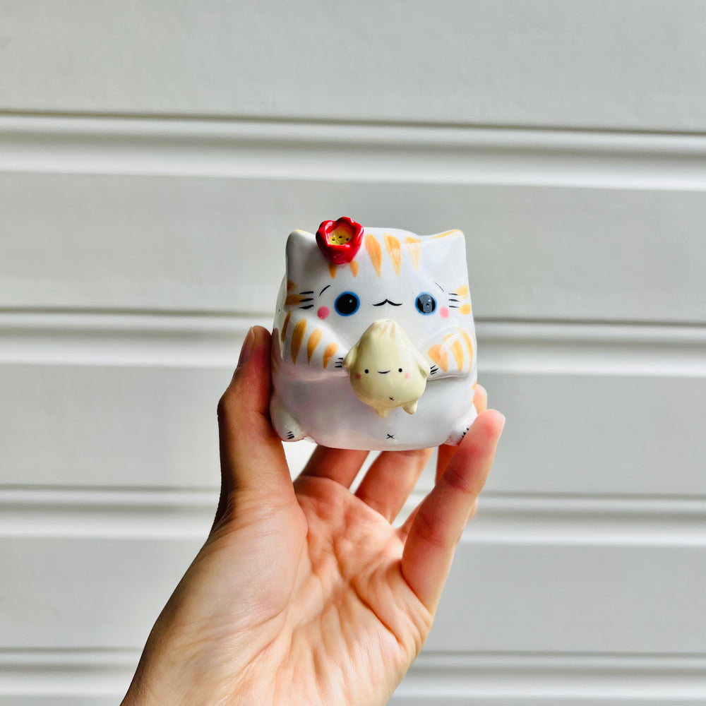 Ginger cat vase with dumpling friend, photo 1 of 5