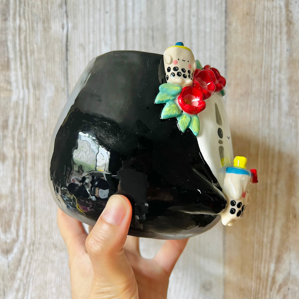 Flowery NO FACE POT with bubble tea friends, photo 2 of 9