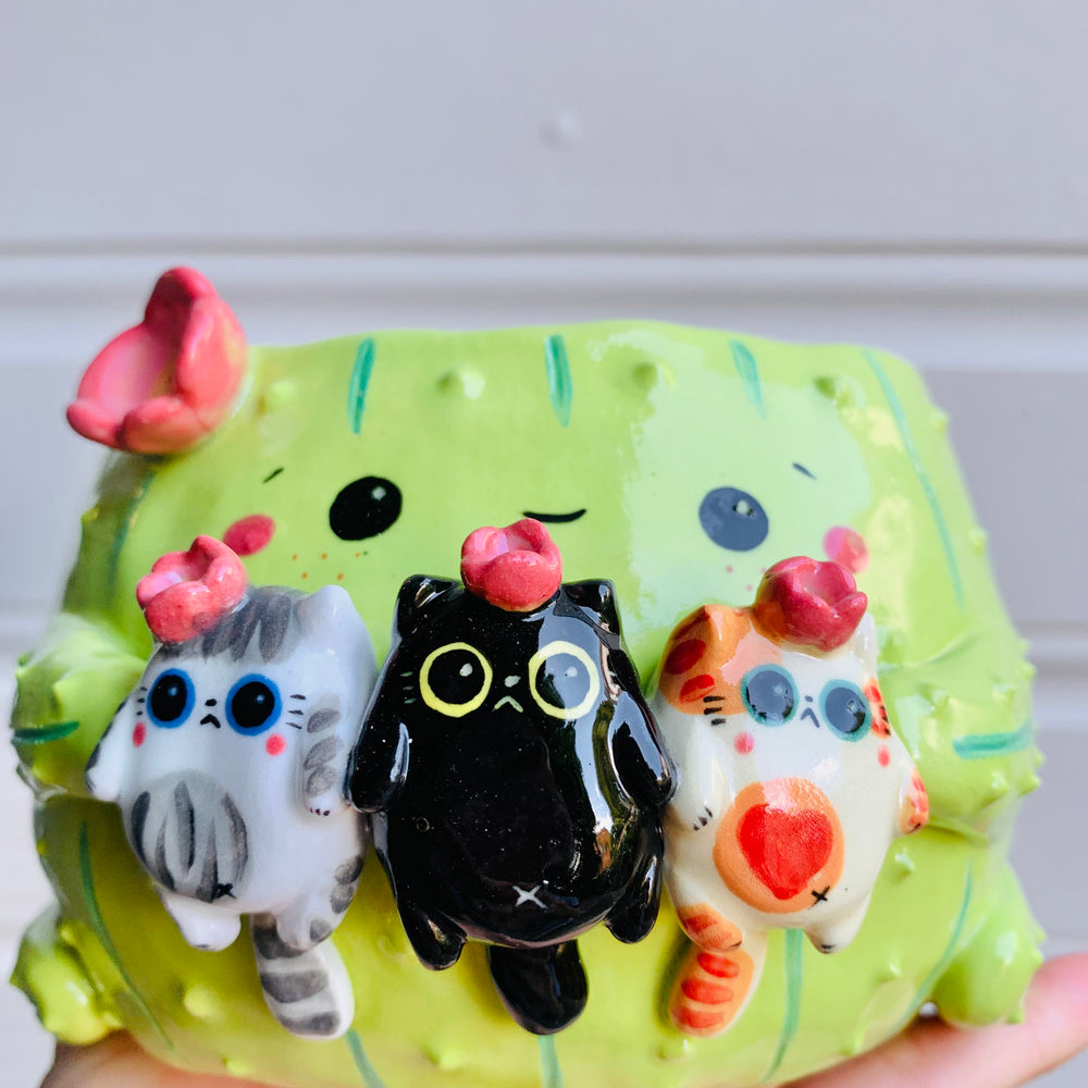 Flowery cactus pot with cat friend trio, photo 6 of 9