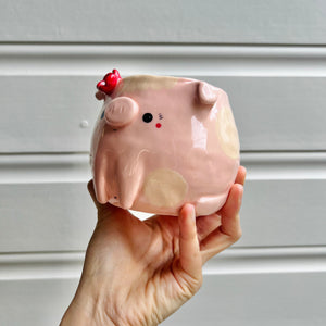 Flowery pig pot