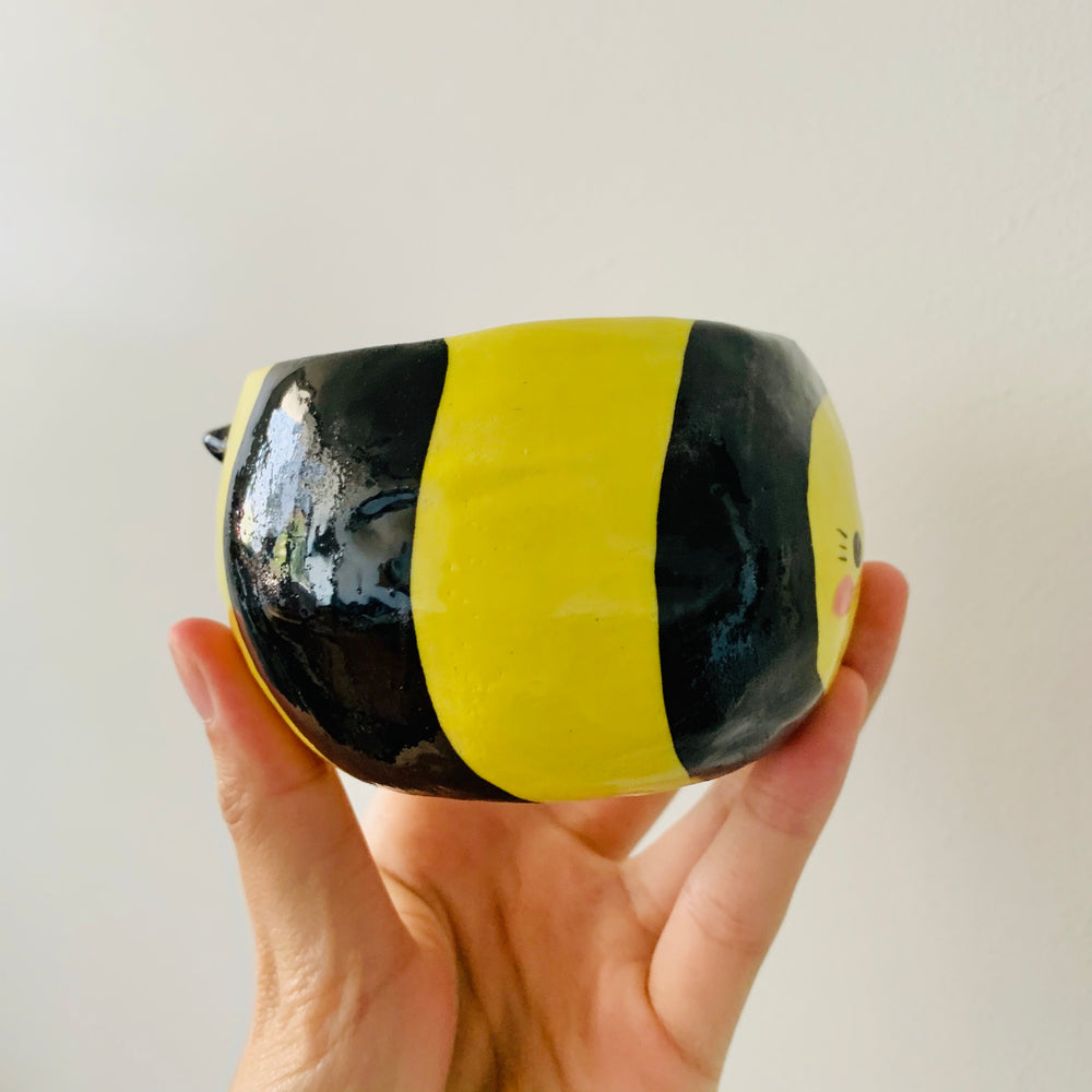 BLUE ‘Bee Happy’ snack bowl, photo 4 of 5