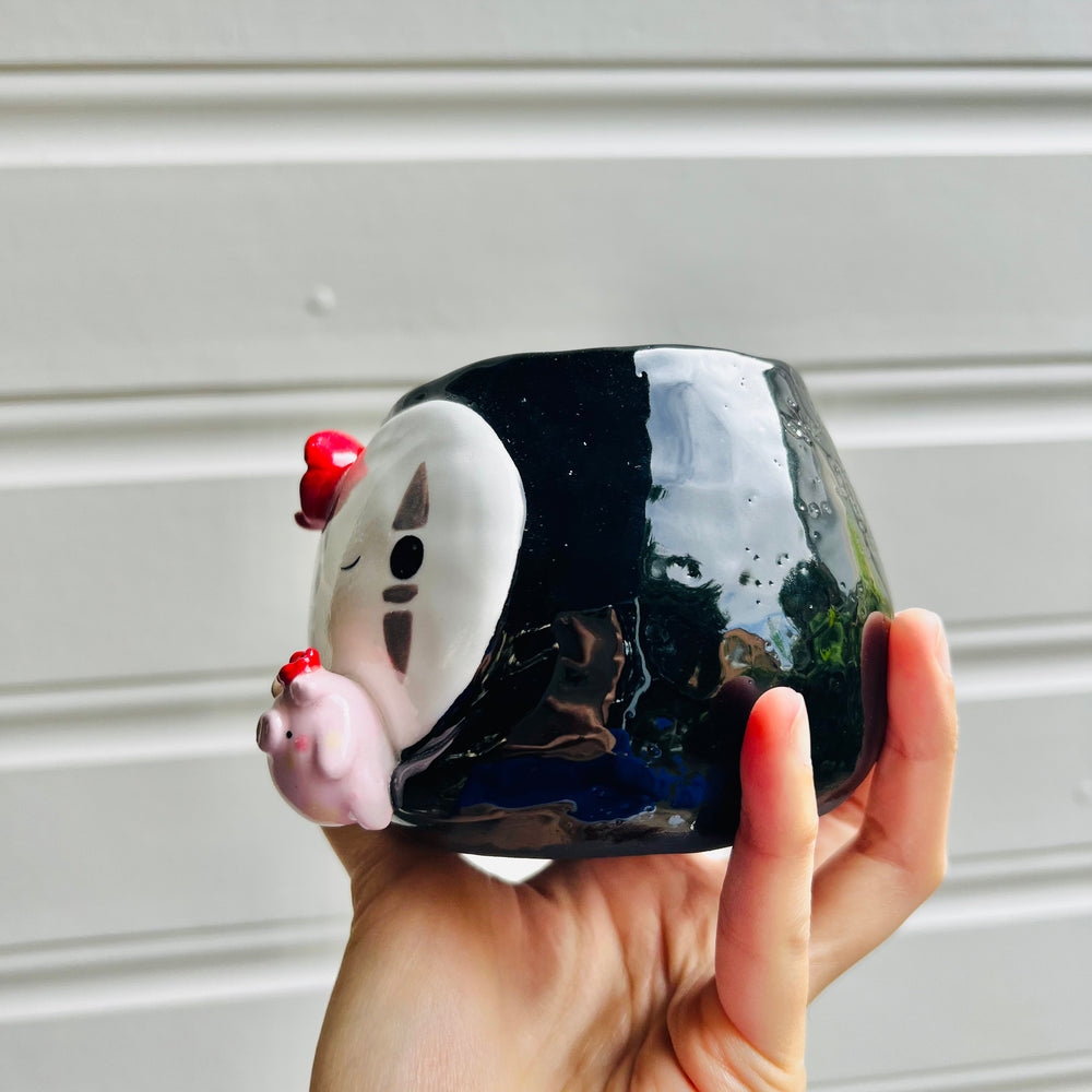 No Face pot with pig friend, photo 3 of 5