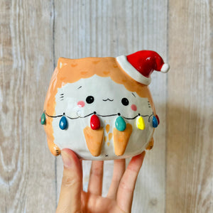 CHRISTMAS LIGHTS GINGER CAT POT