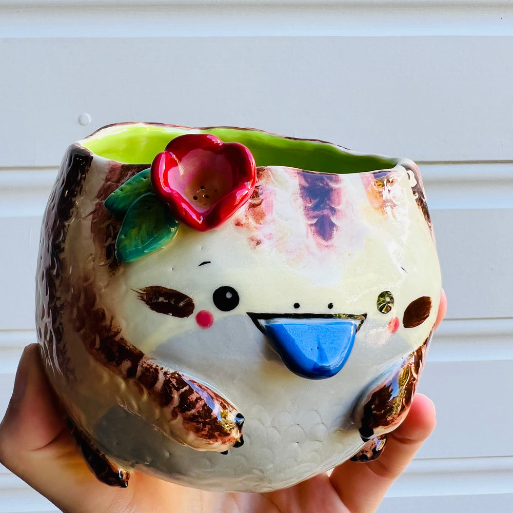 Flowery Blue Tongue Lizard Pot, photo 7 of 10