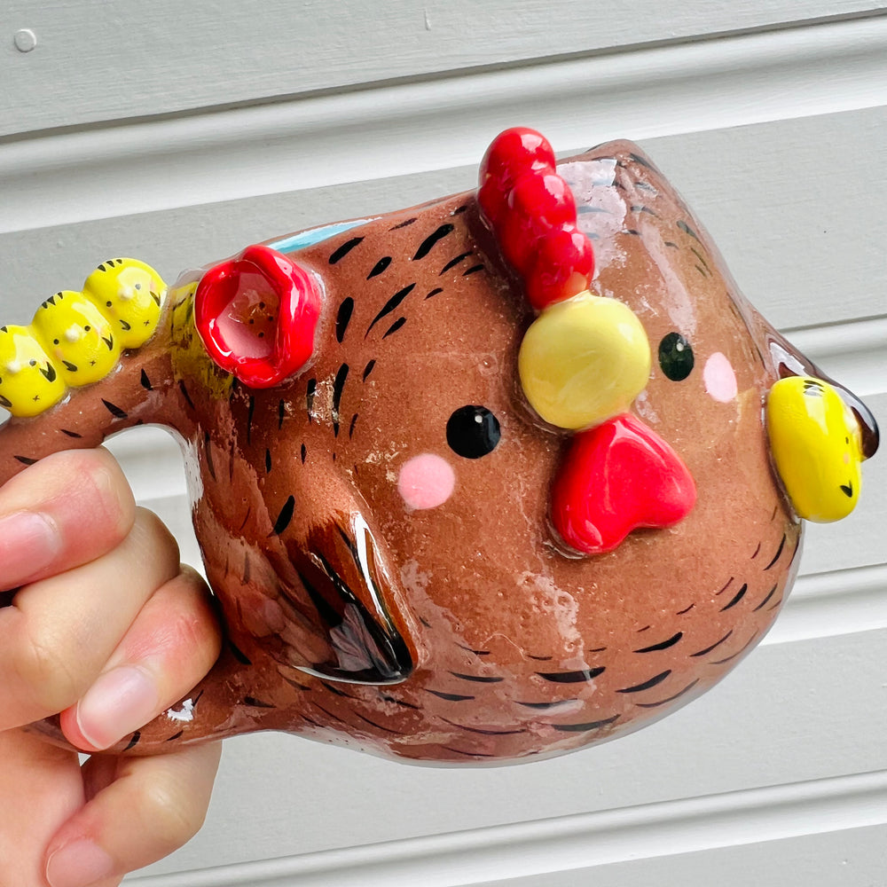 Brown chicken mug with chicks, photo 6 of 9