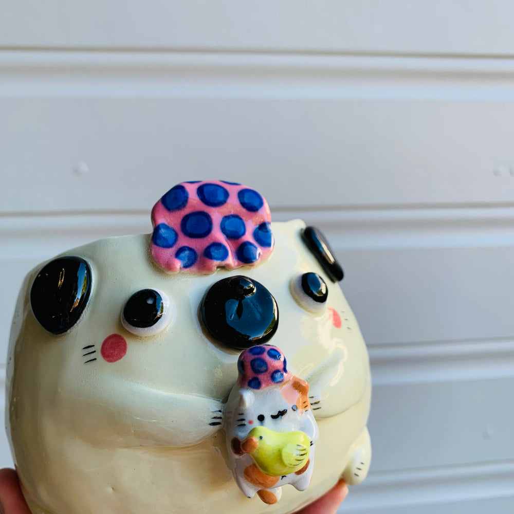 Bath time Puggo with Cat friend pot, photo 6 of 7