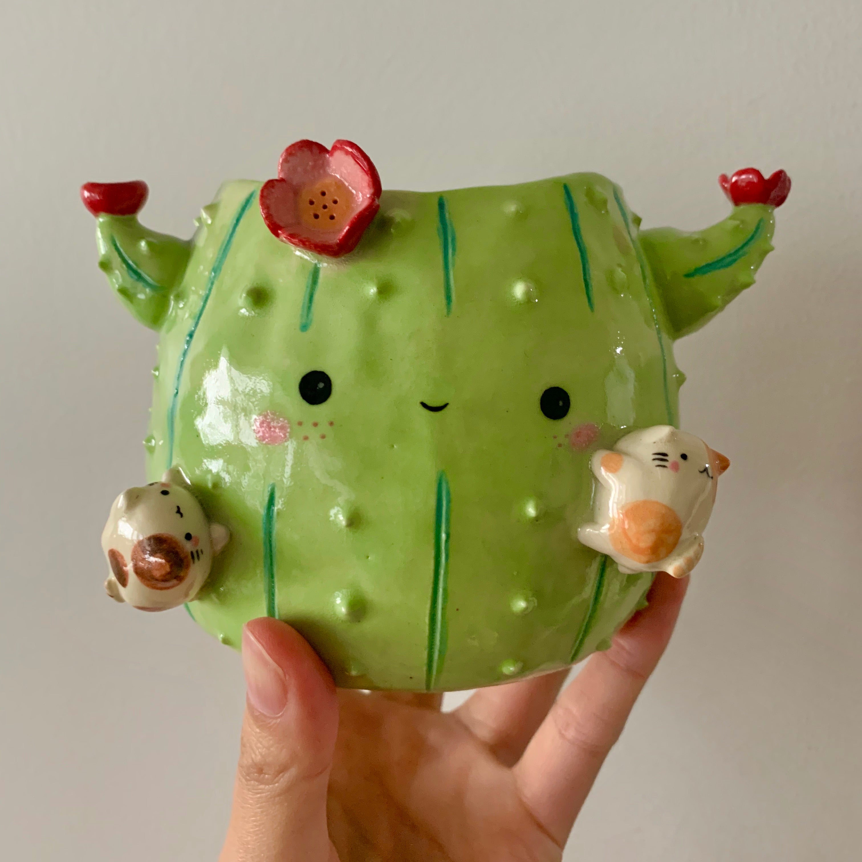 Flowery cactus pot with cat friends