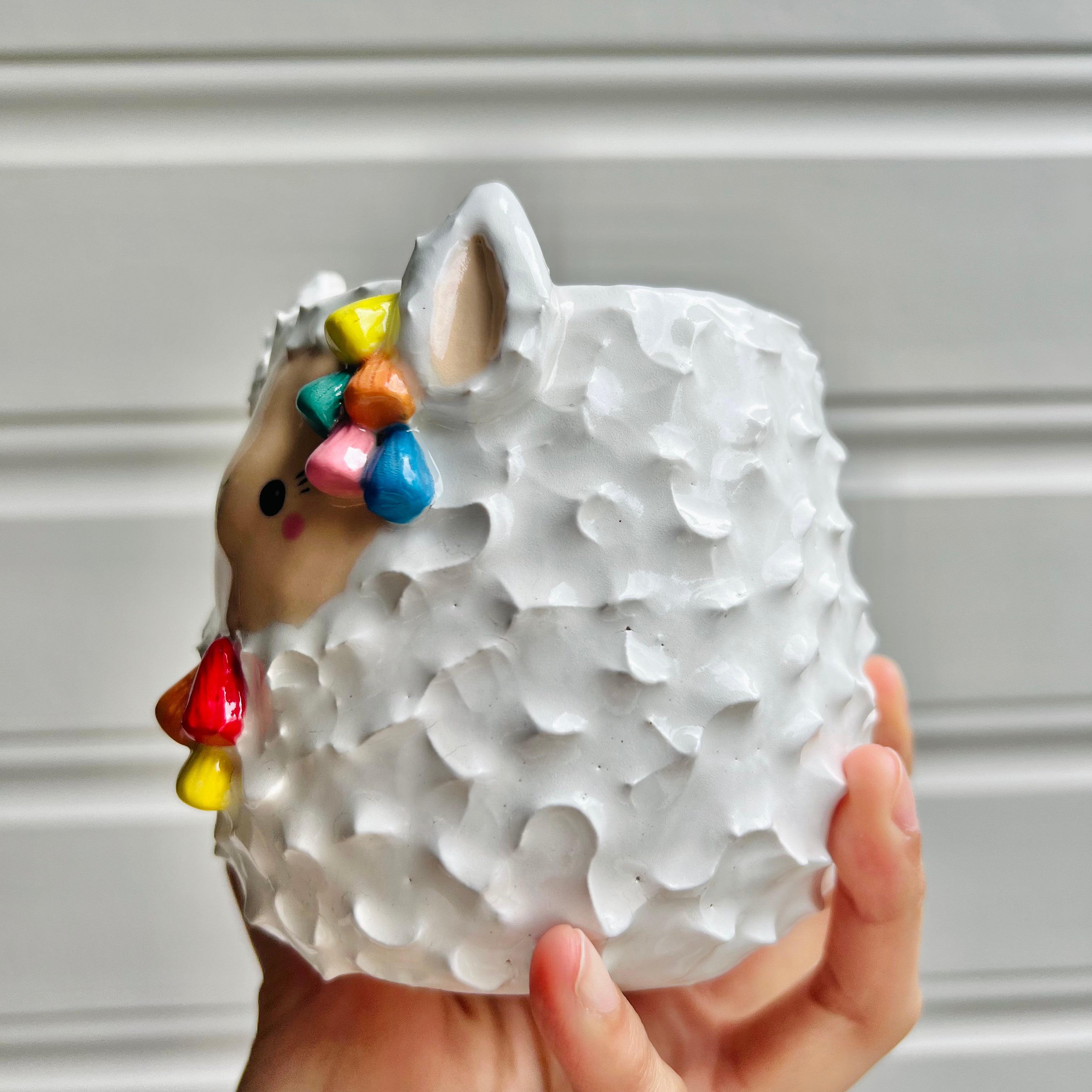 Tassel llama pot