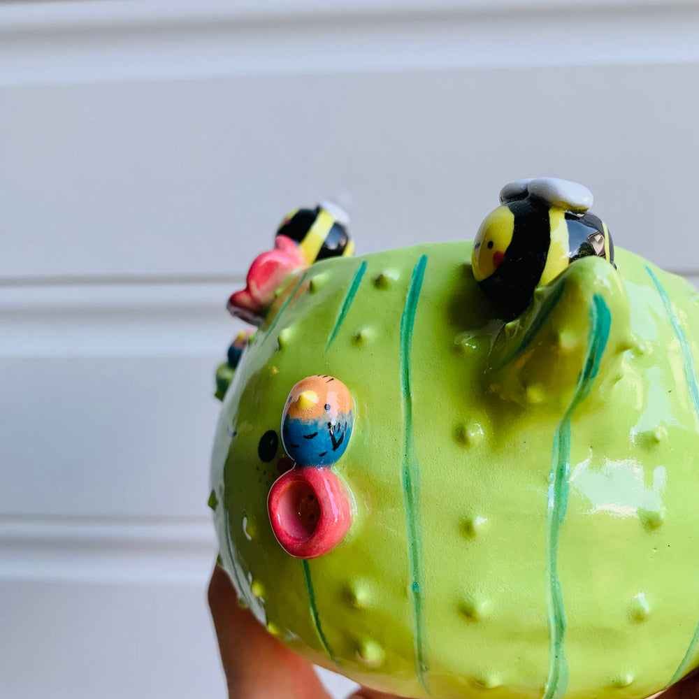 Flowery cactus pot with bird and bee friends, photo 8 of 8