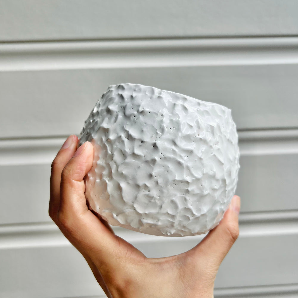 Flowery sheep pot, photo 4 of 8