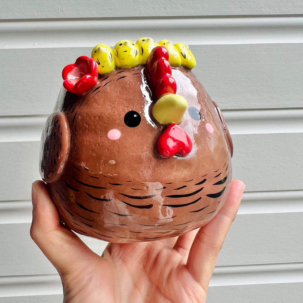 Brown Chick crown chicken pot, photo 9 of 9