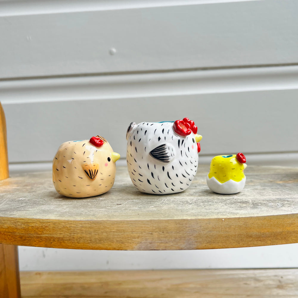Chicken family vase set, photo 2 of 6