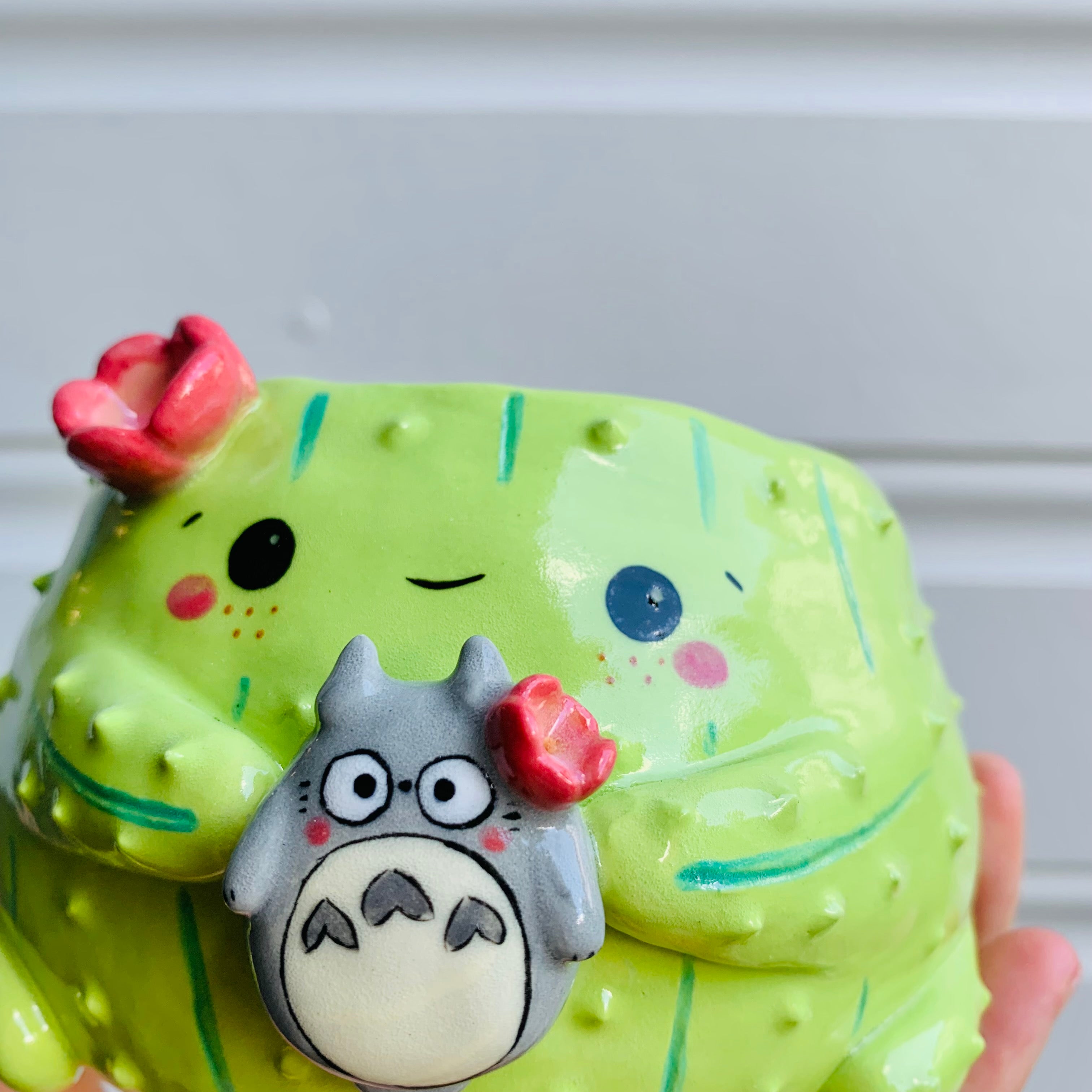 Flowery cactus pot with Totoro friend