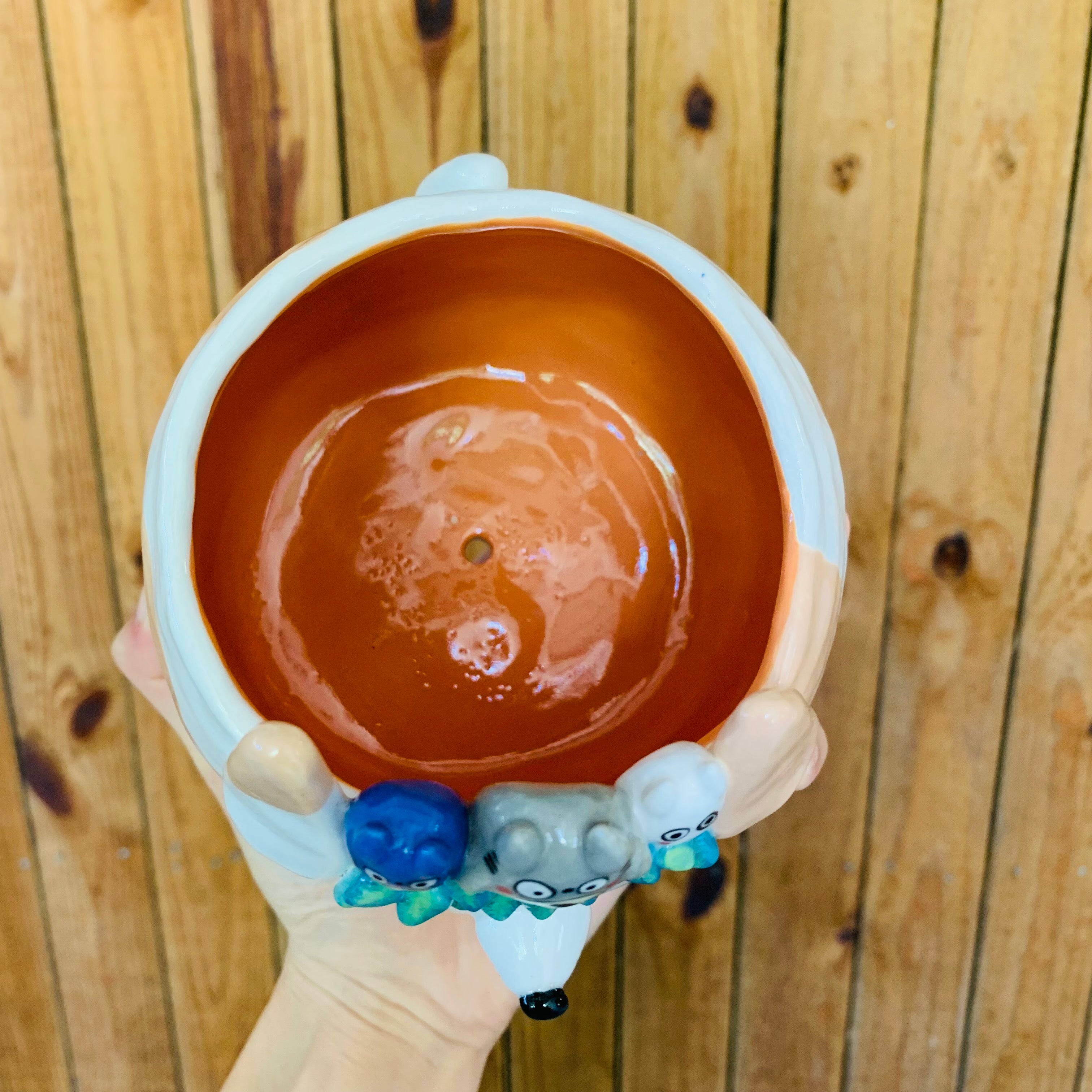 Cream spotty doggo pot with Totoro friends