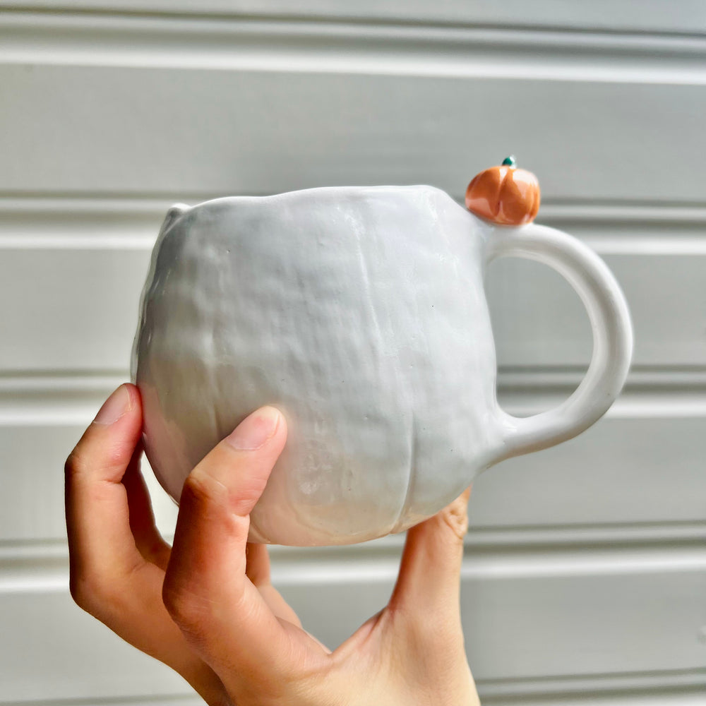 Halloween ghost mug with pumpkins friends, photo 5 of 7