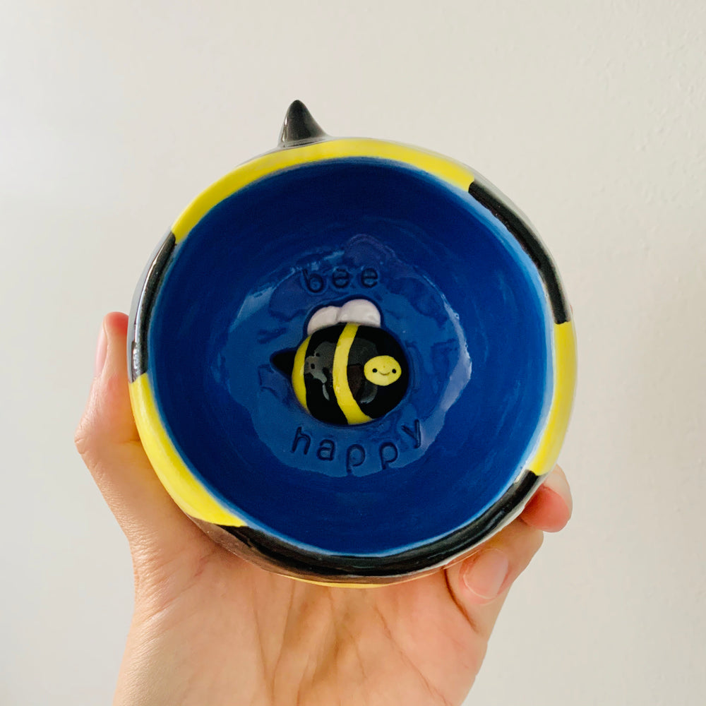 BLUE ‘Bee Happy’ snack bowl, photo 5 of 5
