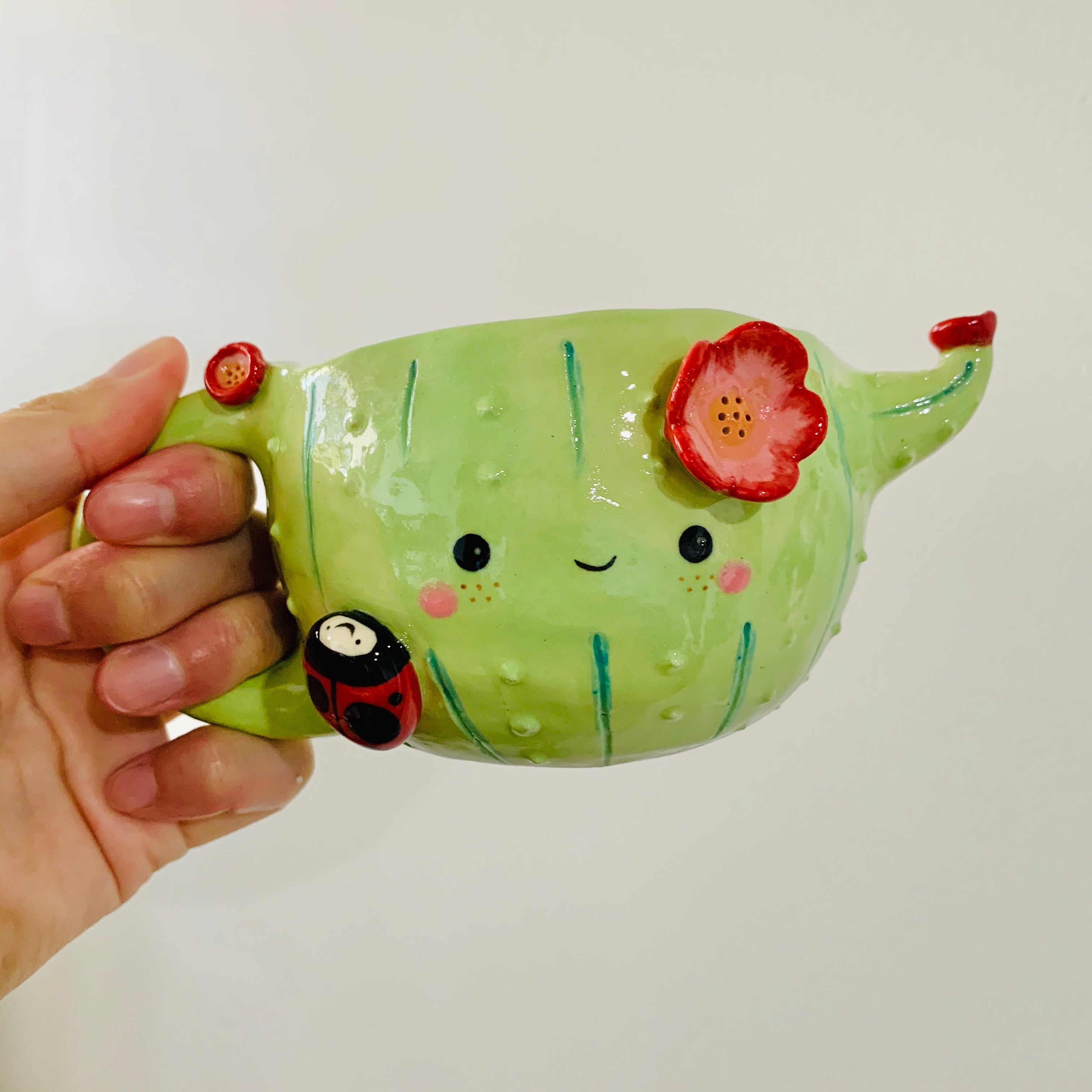 Flowery cactus mug with lady bug friend - approx. 250ml